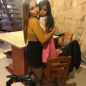 Meet your Posher, Maria gracia